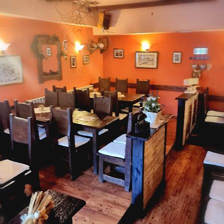 Hrvatski Leskovac Klet Cinkus Bed & Breakfast エクステリア 写真