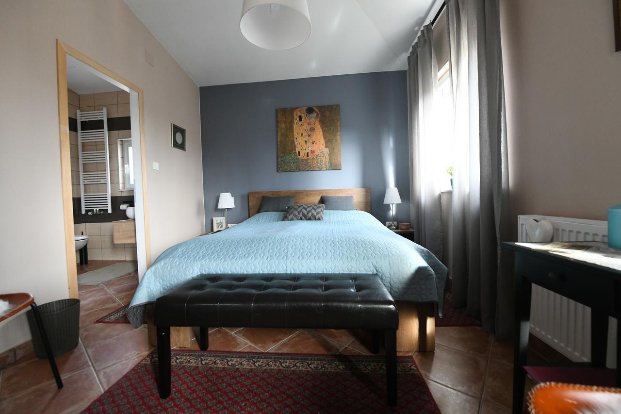 Hrvatski Leskovac Klet Cinkus Bed & Breakfast エクステリア 写真
