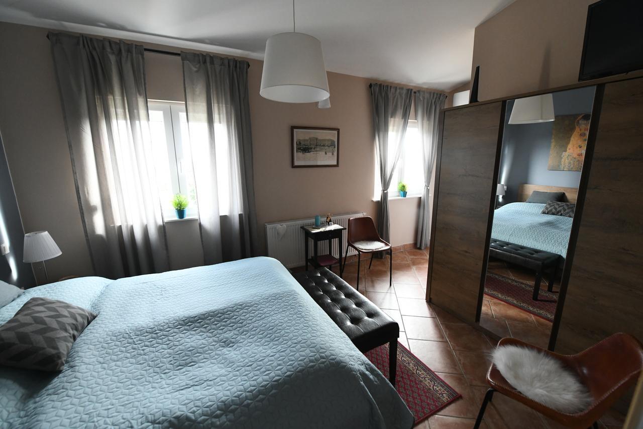 Hrvatski Leskovac Klet Cinkus Bed & Breakfast エクステリア 写真
